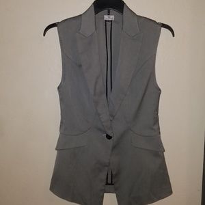 Worthington ladies vest
